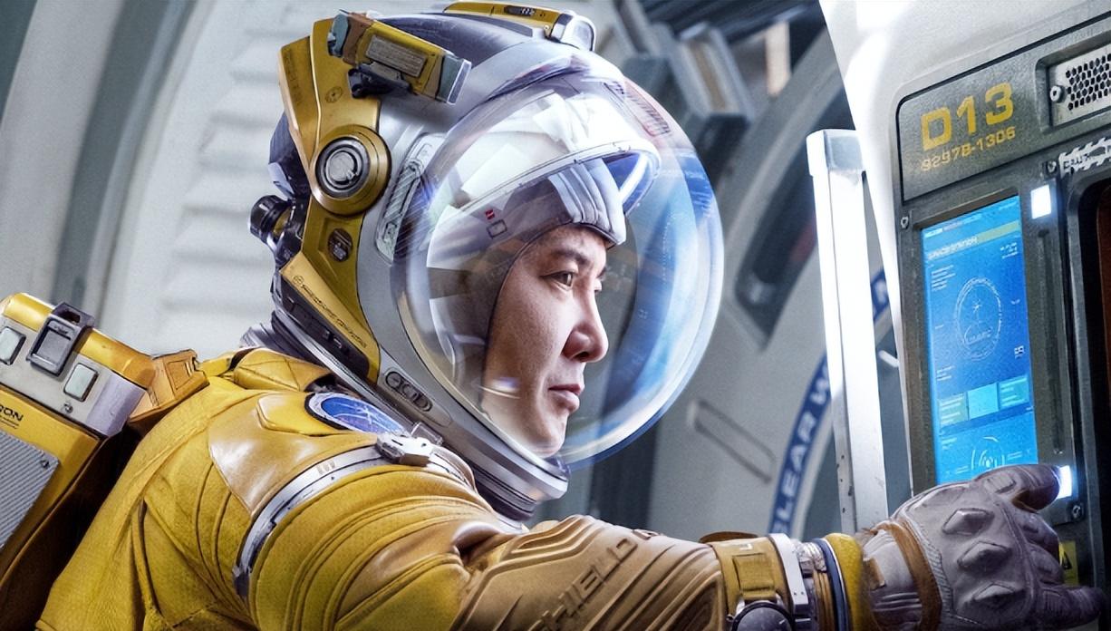 “腾”量很高但梗量太低,票房破五亿的《独行月球》,口碑翻车了休闲区蓝鸢梦想 - Www.slyday.coM “腾”量很高但梗量太低,票房破五亿的《独行月球》,口碑翻车了休闲区蓝鸢梦想 - Www.slyday.coM