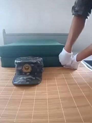 军人新星v计划让我们来看看兵哥哥的内务吧酷酷酷白手套检查哈哈哈