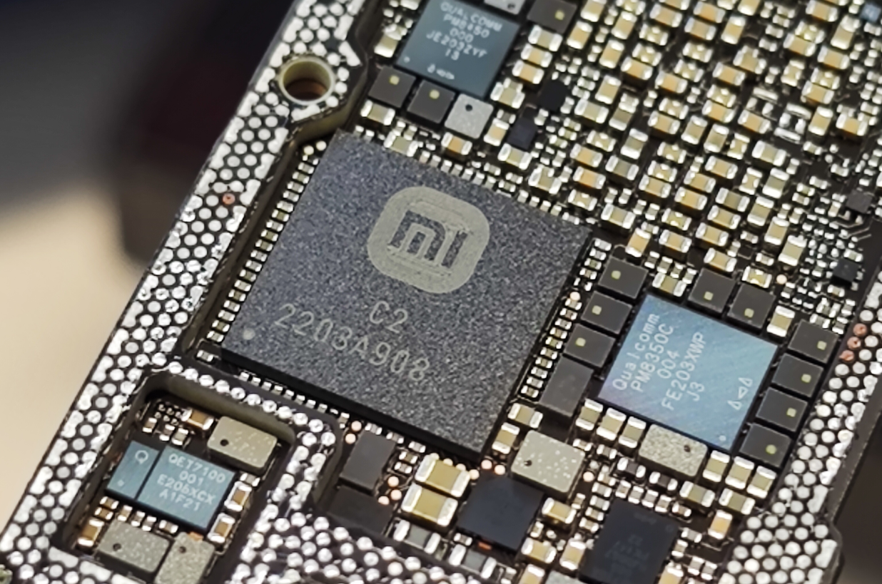 小米12sultra细节曝光搭载三颗自研芯片真高端手机