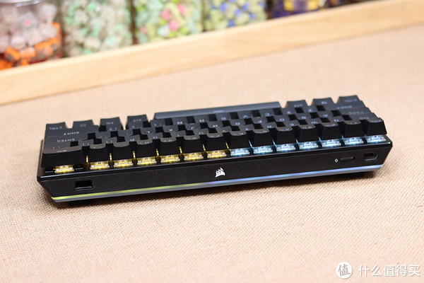 海盗船k70prominiwireless三模热插拔无线机械键盘开箱评测