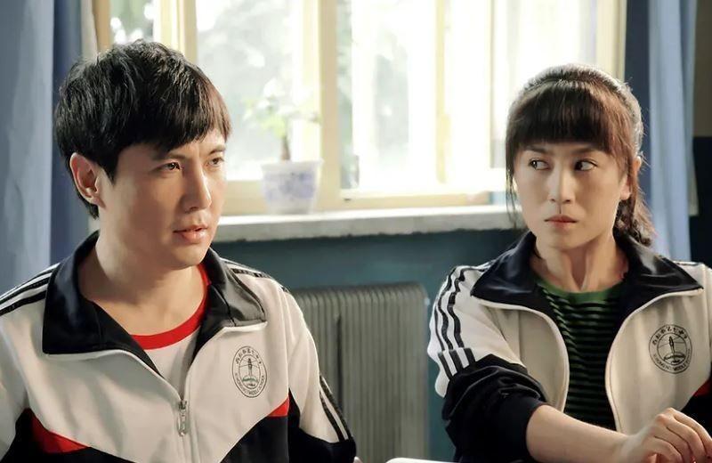 用“放大镜”看《独行月球》，被暗藏的细节震撼了，比剧情还要绝休闲区蓝鸢梦想 - Www.slyday.coM