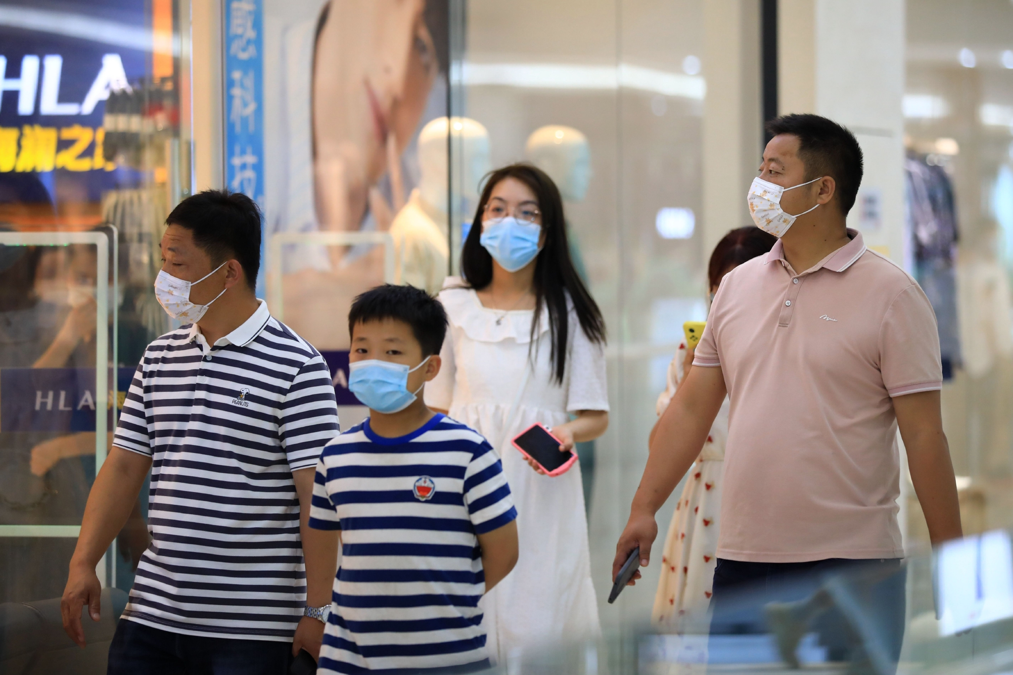 热射病只发生在室外长期戴口罩可致肺结节增大科学流言榜解答