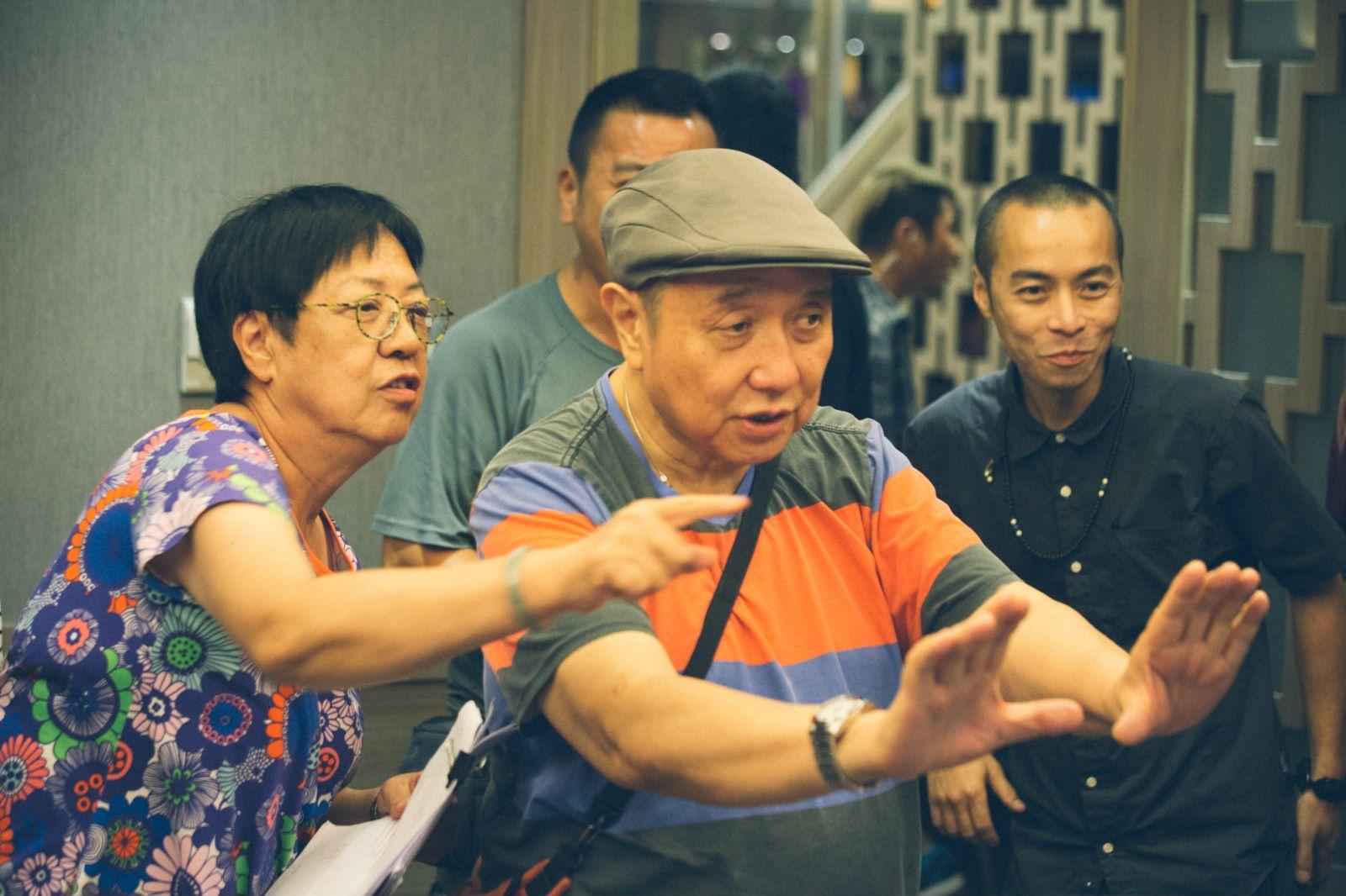 她如何塑造角色与叙事的精妙手法