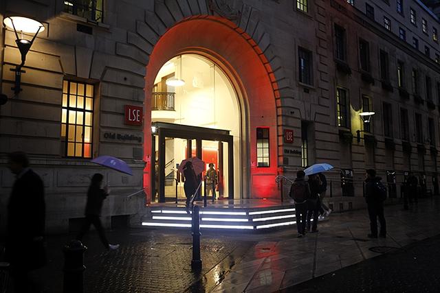 伦敦政经23又重新开放7个新专业 捡漏第一波新专业 冲了 伦敦 新浪新闻 伦敦政经23又重新开放7个新专业 捡漏第一波新专业 冲了 伦敦 新浪新闻