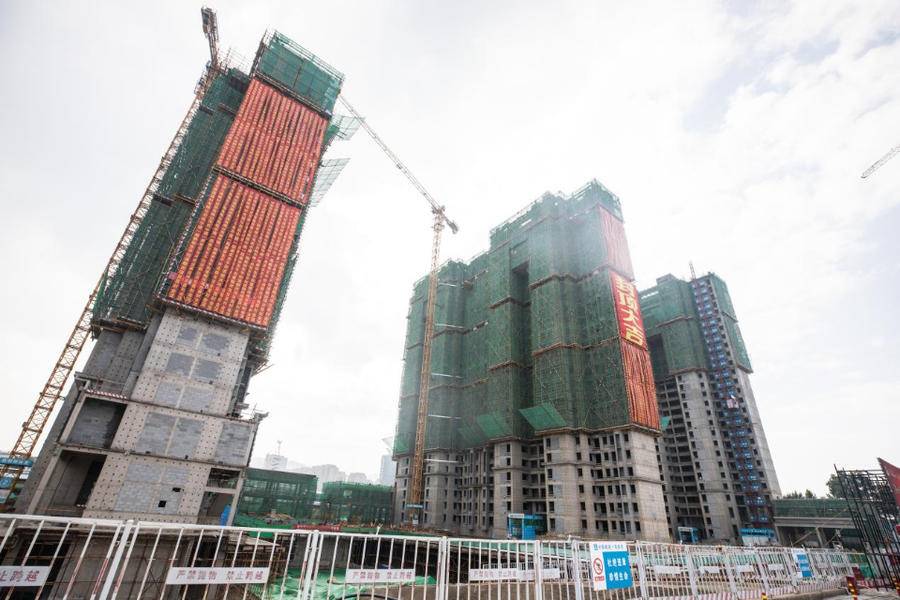 泰安东平街道赤脸店社区城市棚户区改造一期封顶