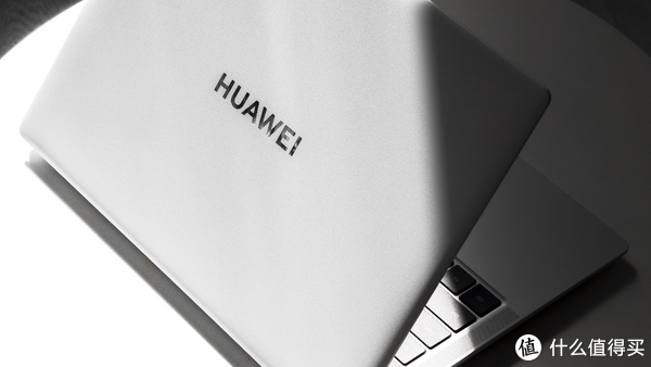 从没见过这么好看的笔记本 — MateBook X Pro 2022 微绒典藏版评测休闲区蓝鸢梦想 - Www.slyday.coM