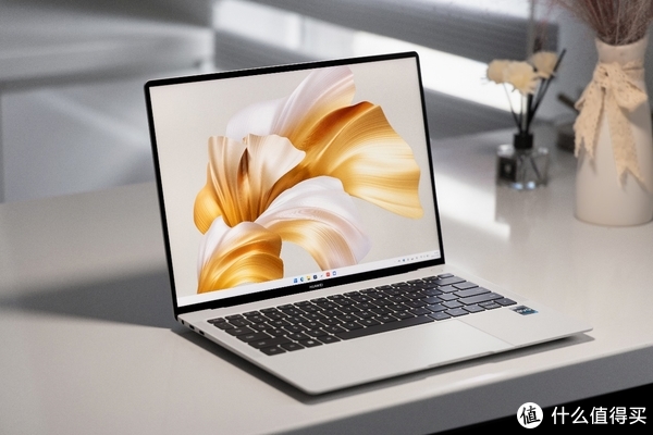 从没见过这么好看的笔记本 — MateBook X Pro 2022 微绒典藏版评测休闲区蓝鸢梦想 - Www.slyday.coM