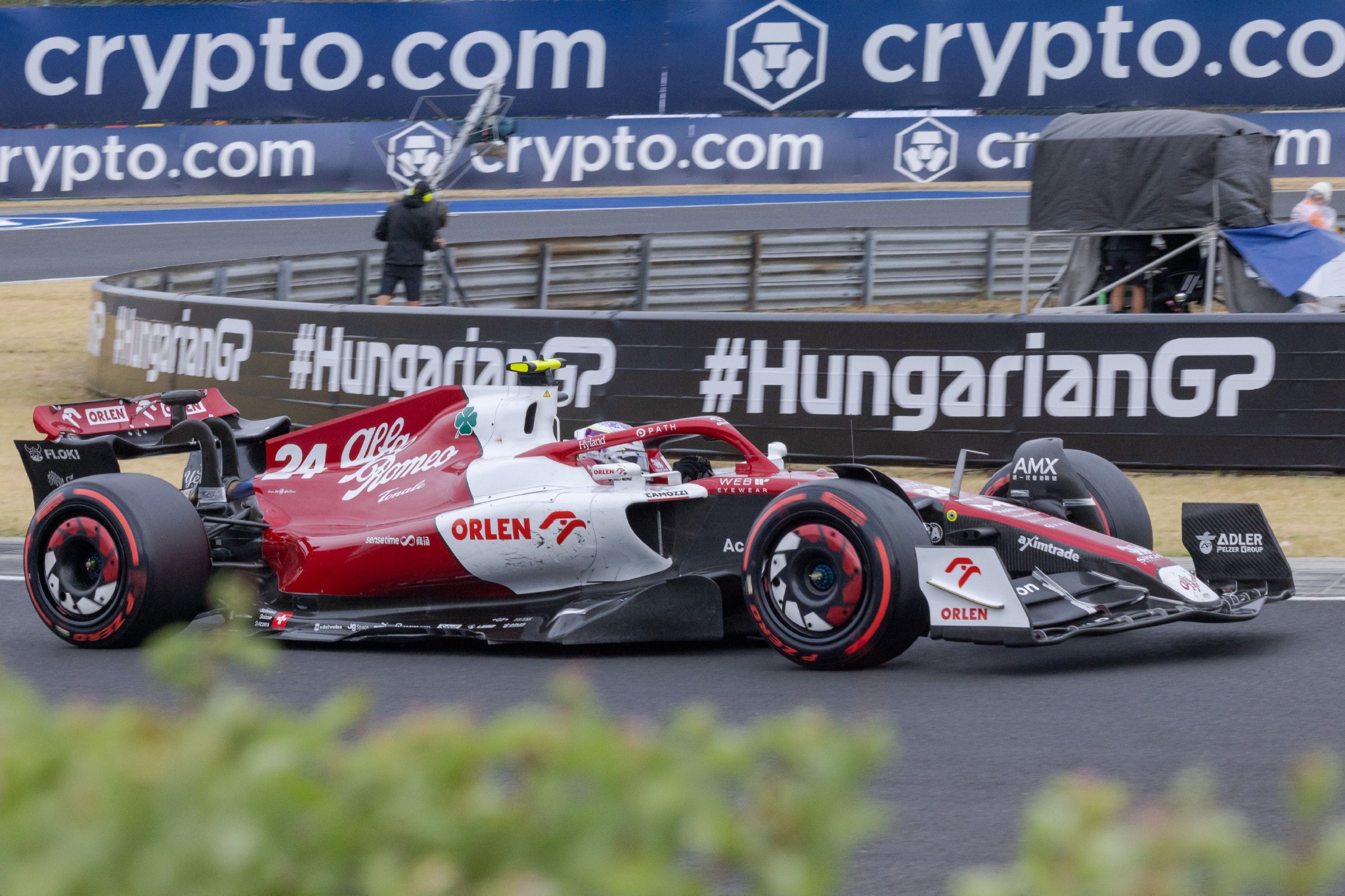 赛车——f1匈牙利大奖赛:维斯塔潘夺冠|弗尔|匈牙利|奥蒂洛_新浪新闻