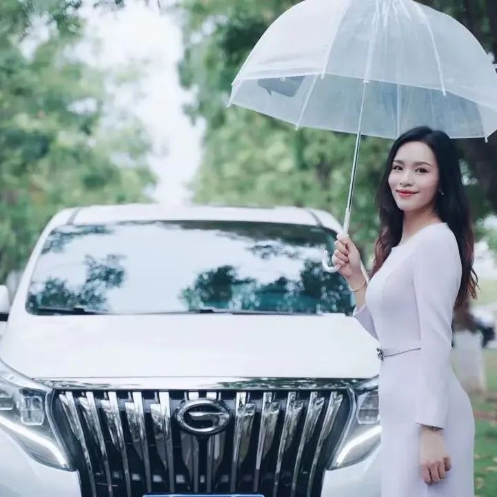 玩抖音遭吐槽 网友曝出做“神首生物”微商后卖