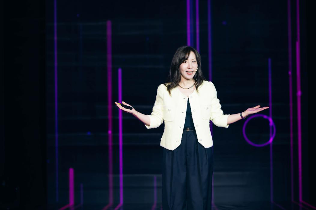 如新EMPOWERME战略发布，物联网黑科技新品LumiSpa iO即将上市休闲区蓝鸢梦想 - Www.slyday.coM