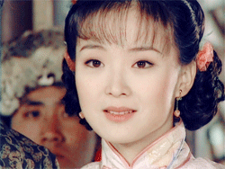 《还珠格格》王艳上热搜！被传跪着给婆婆洗脚、被儿子骂猪头的她，如今怎样了?休闲区蓝鸢梦想 - Www.slyday.coM