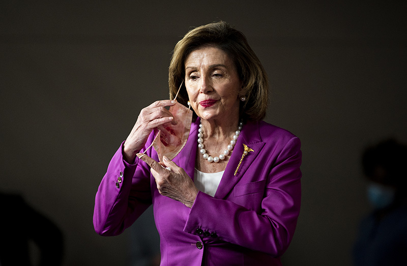 刚刚,窜访台湾的佩洛西乘专机从松山机场起飞