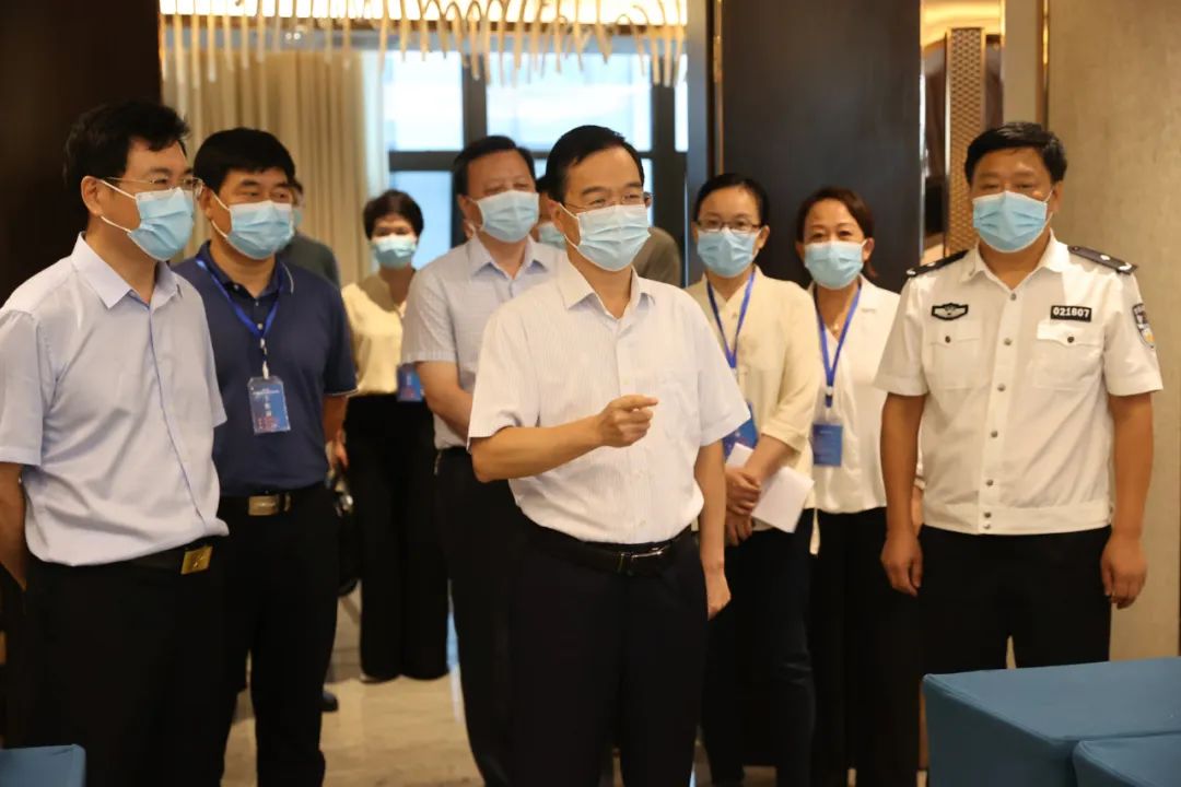 早安，开封！（东部战区位台岛周边海空域组织实战化联合演训丨开封急寻次密接！轨迹公布丨杞县、兰考最新通告）休闲区蓝鸢梦想 - Www.slyday.coM