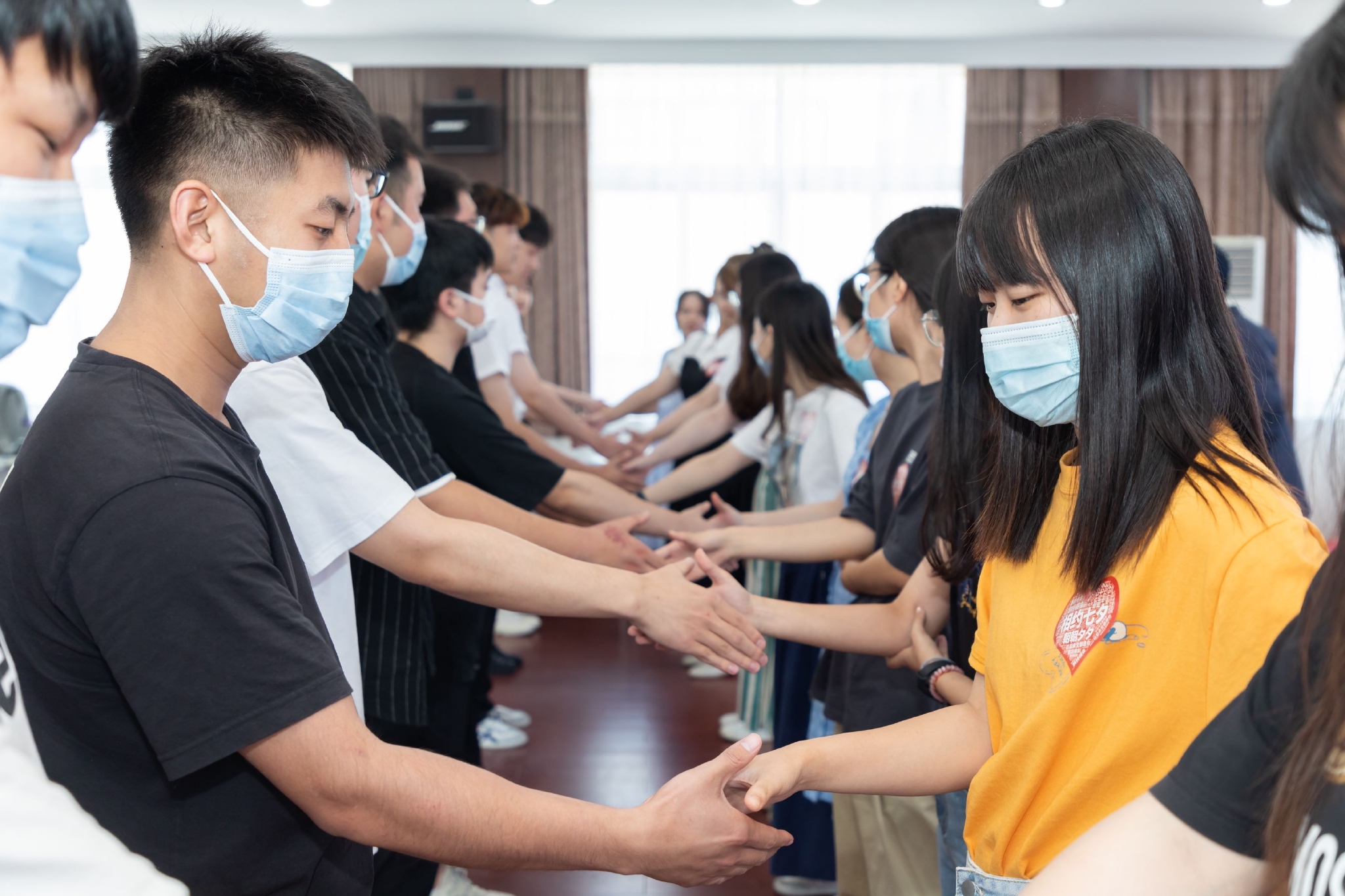 上海这个街道举办七夕特别活动，记录抗疫夫妇的爱情故事