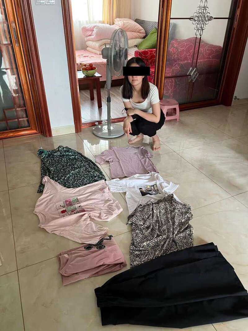 经查,6月初,嫌疑人金某某来到闵行颛桥辖区某大型服饰店购买衣