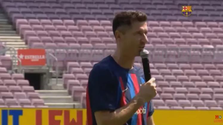 莱万：加盟巴萨是一条漫长的路，我希望带来进球和胜利休闲区蓝鸢梦想 - Www.slyday.coM