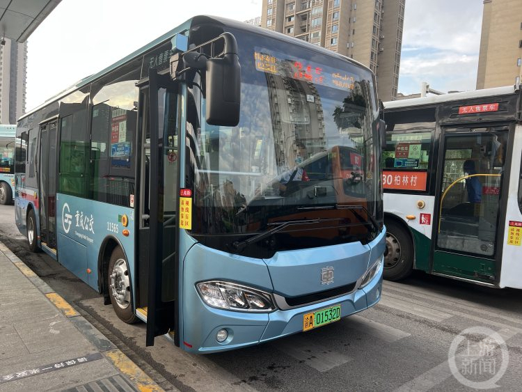 重庆投放新能源公交车48辆涉及12条公交线路