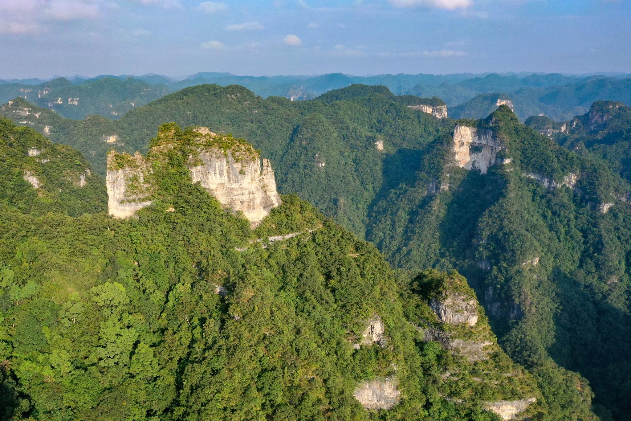 探访世界自然遗产地施秉云台山