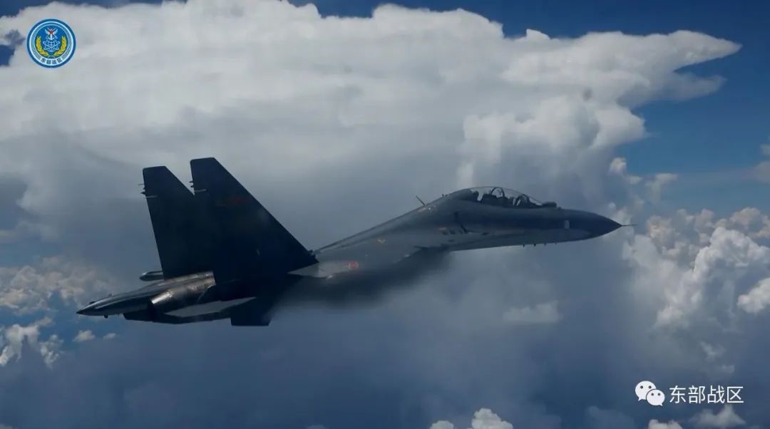 东部战区砺兵台海最新视频！彻底打破所谓“海峡中线”！专家军事演训最新解读休闲区蓝鸢梦想 - Www.slyday.coM