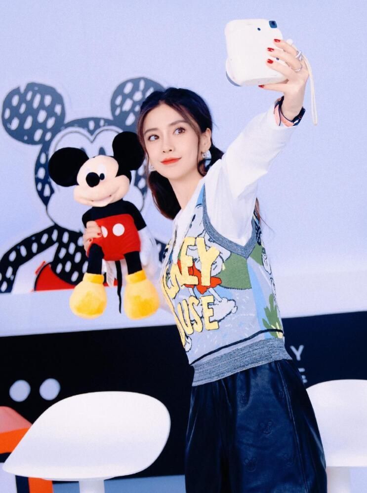 angelababy可爱甜美美照,可爱的小琼鼻真迷人