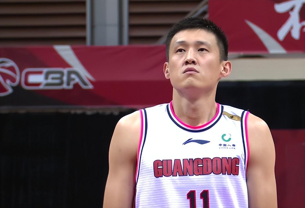 广东周鹏赵睿离队原因曝光名嘴苏群朱芳雨杜锋也是逼不得已