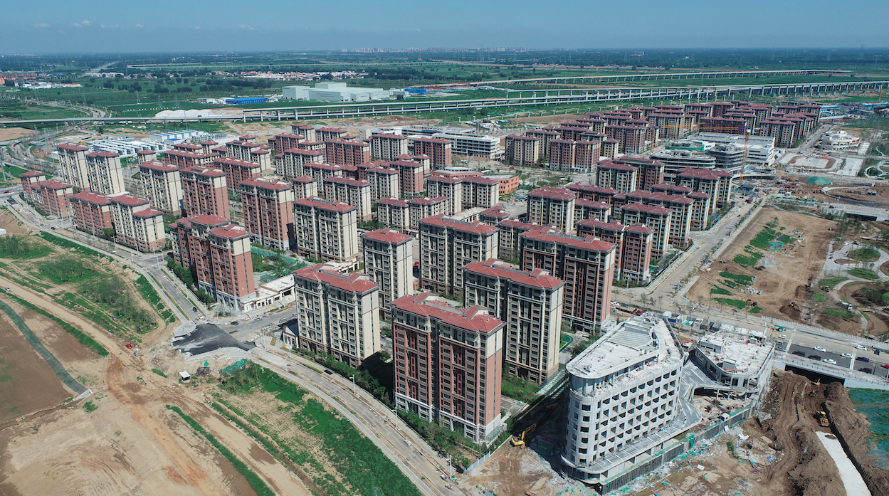 雄安新区雄东片区超1万套安置房惊艳亮相搬迁群众即将回迁