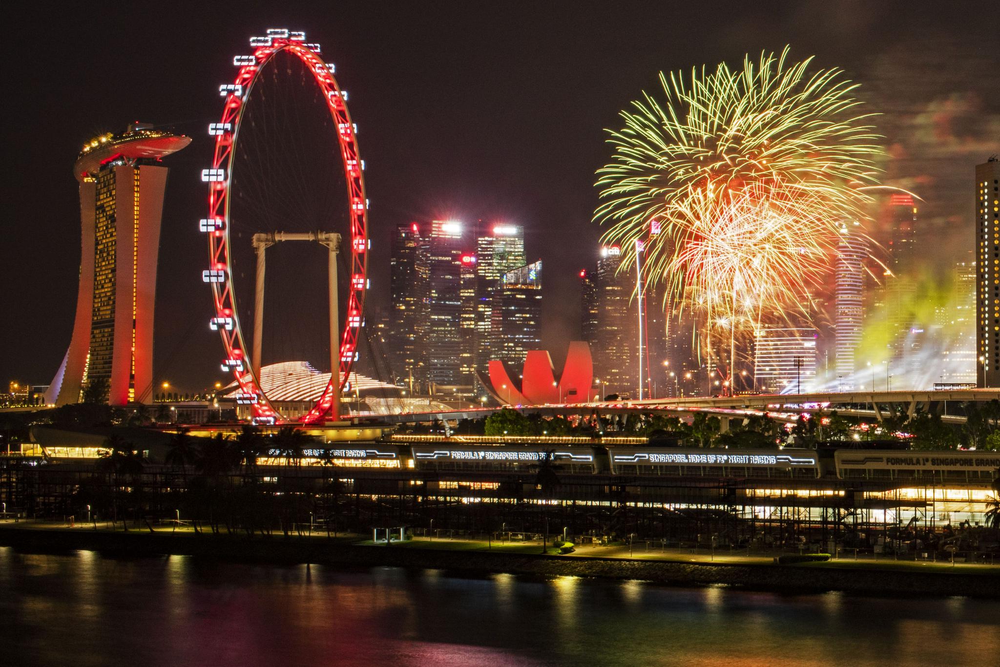 新加坡举行国庆庆典