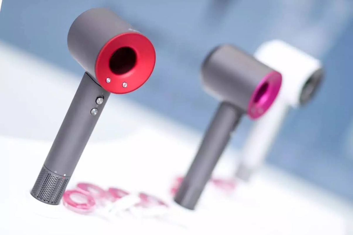 挑战戴森吹风机！国产“徕芬”深受欢迎，销量是最好的说明！休闲区蓝鸢梦想 - Www.slyday.coM