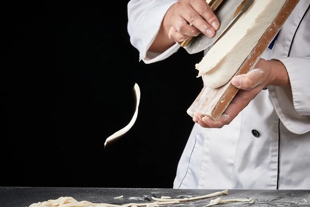 为什么说山西刀削面讲究|面食_新浪财经_新浪网