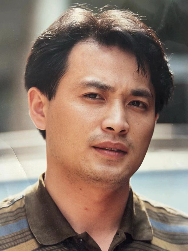 专访丁志诚做了那么多年演员还是聊聊人生吧