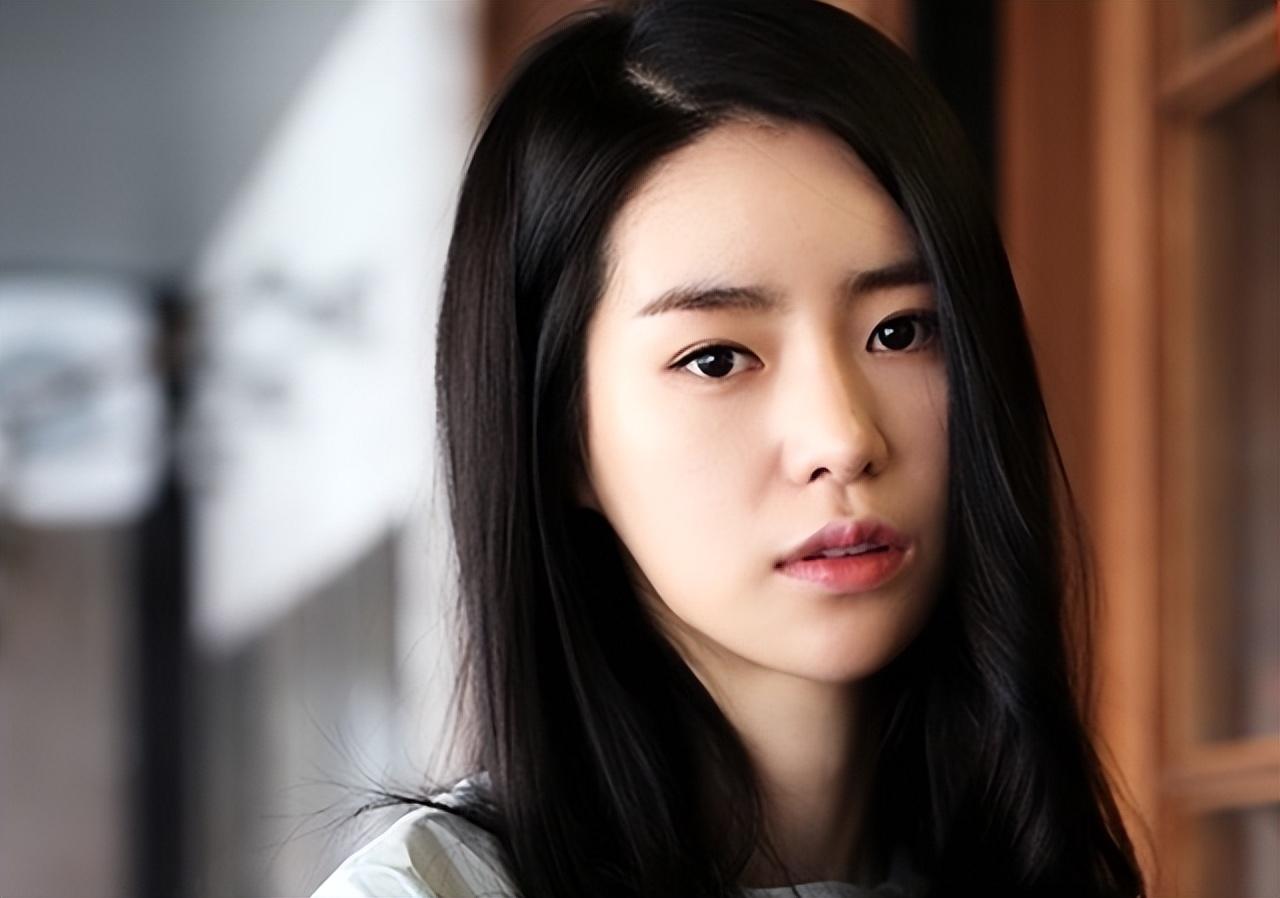 宋慧乔《荣耀》杀青,侧颜五官优越,美貌复仇女王等不及了__财经头条