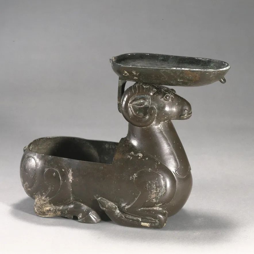 羊尊铜灯&nbsp;河北博物院藏