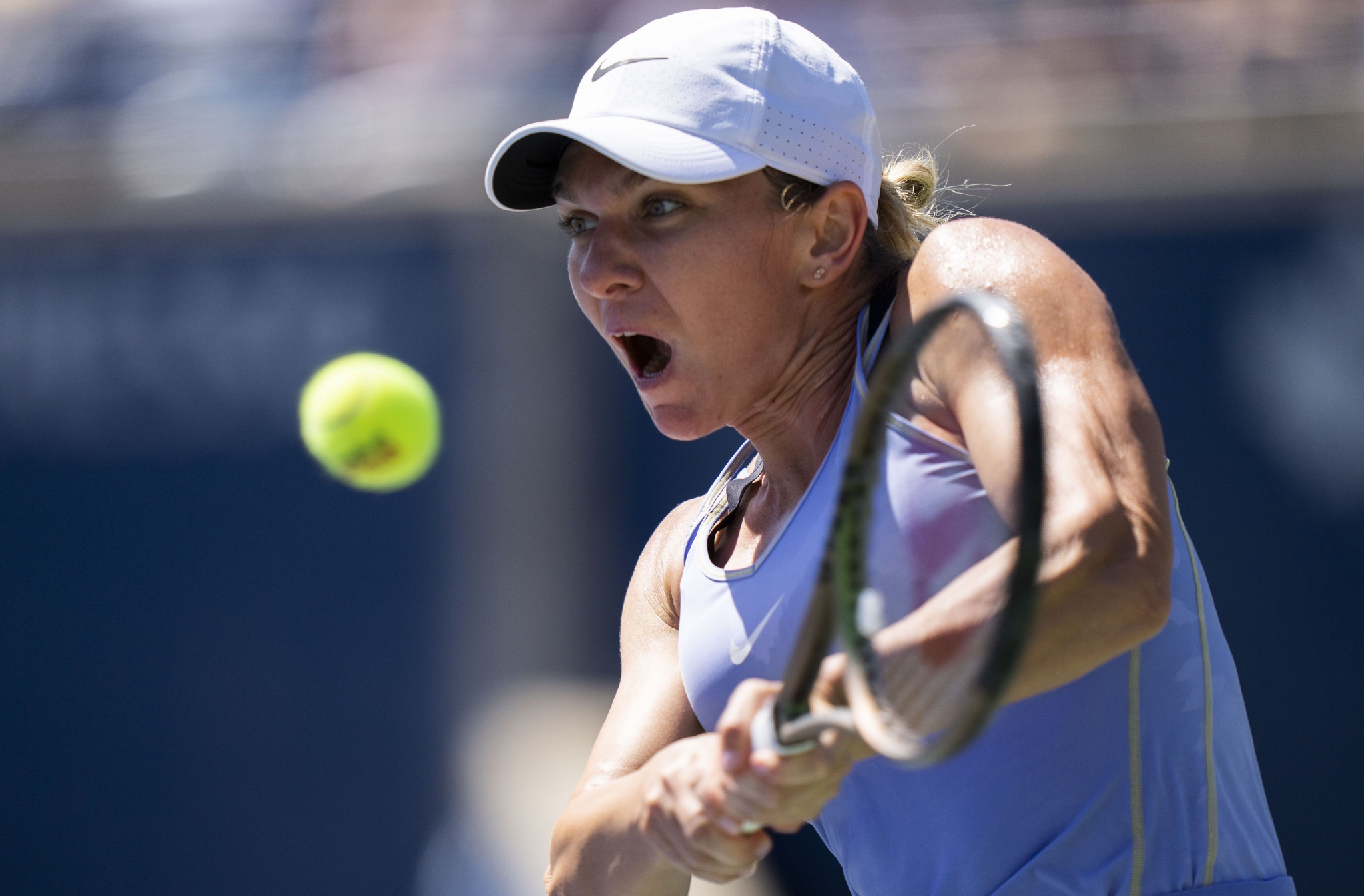 哈勒普晋级女单决赛|哈勒普|多伦多|网球_新浪新闻