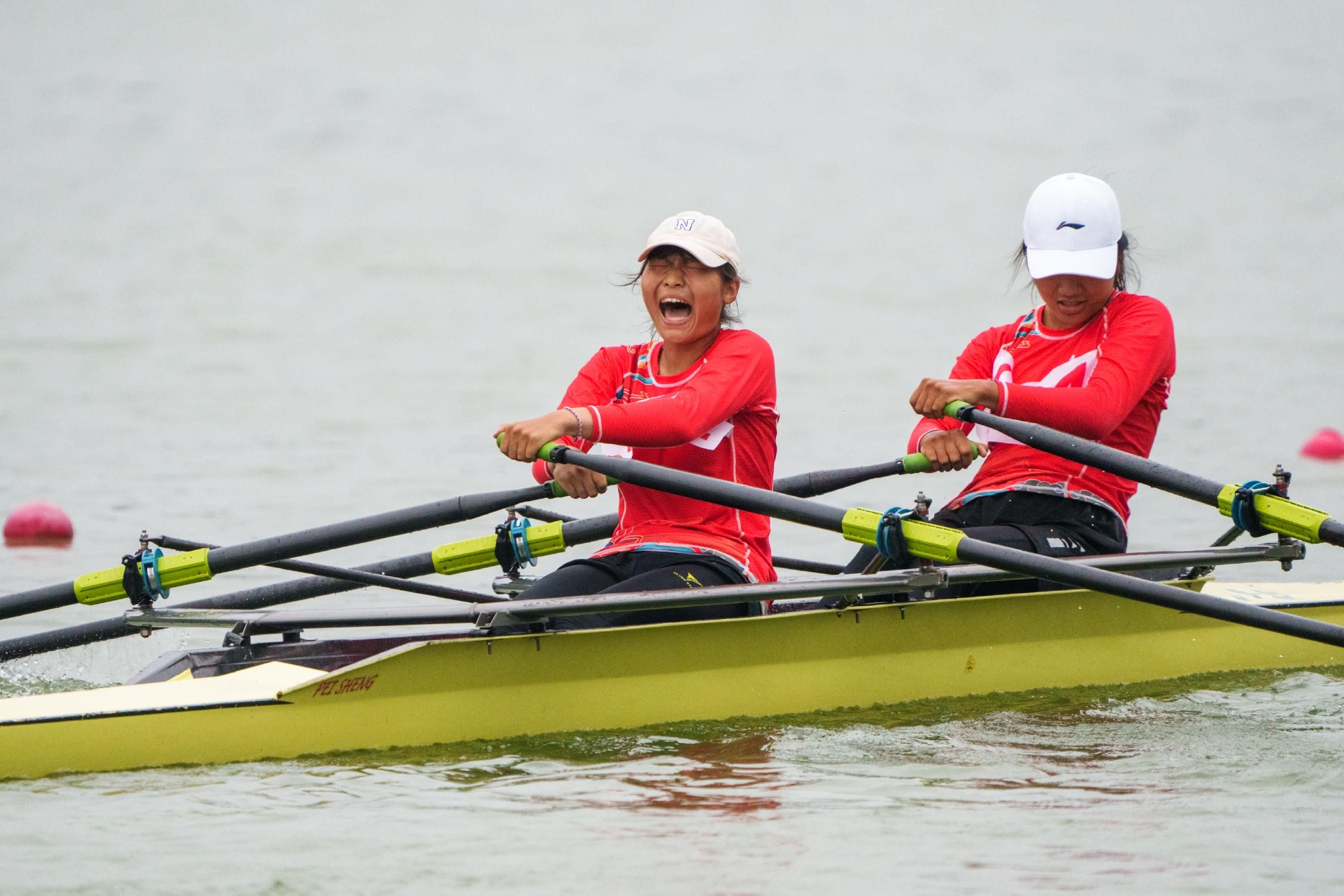 (记者周萧)8月14日,北京市第十六届运动会皮划艇静水,赛艇项目比赛