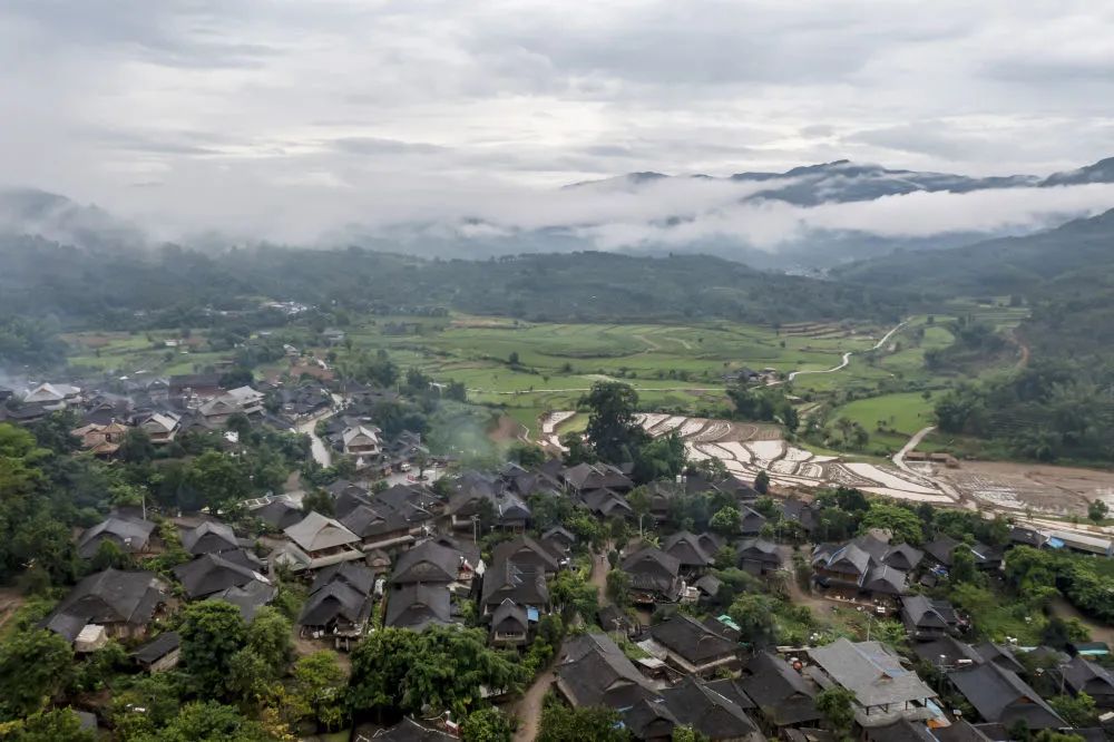 云南省普洱市澜沧拉祜族自治县老达保村夏日景色(2022年7月5日摄,无人