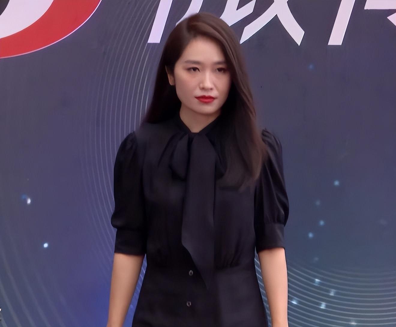 电影之夜红毯生图:刘亦菲高定裙发福,李冰冰状态佳,王一博帅气休闲区蓝鸢梦想 - Www.slyday.coM 电影之夜红毯生图:刘亦菲高定裙发福,李冰冰状态佳,王一博帅气休闲区蓝鸢梦想 - Www.slyday.coM