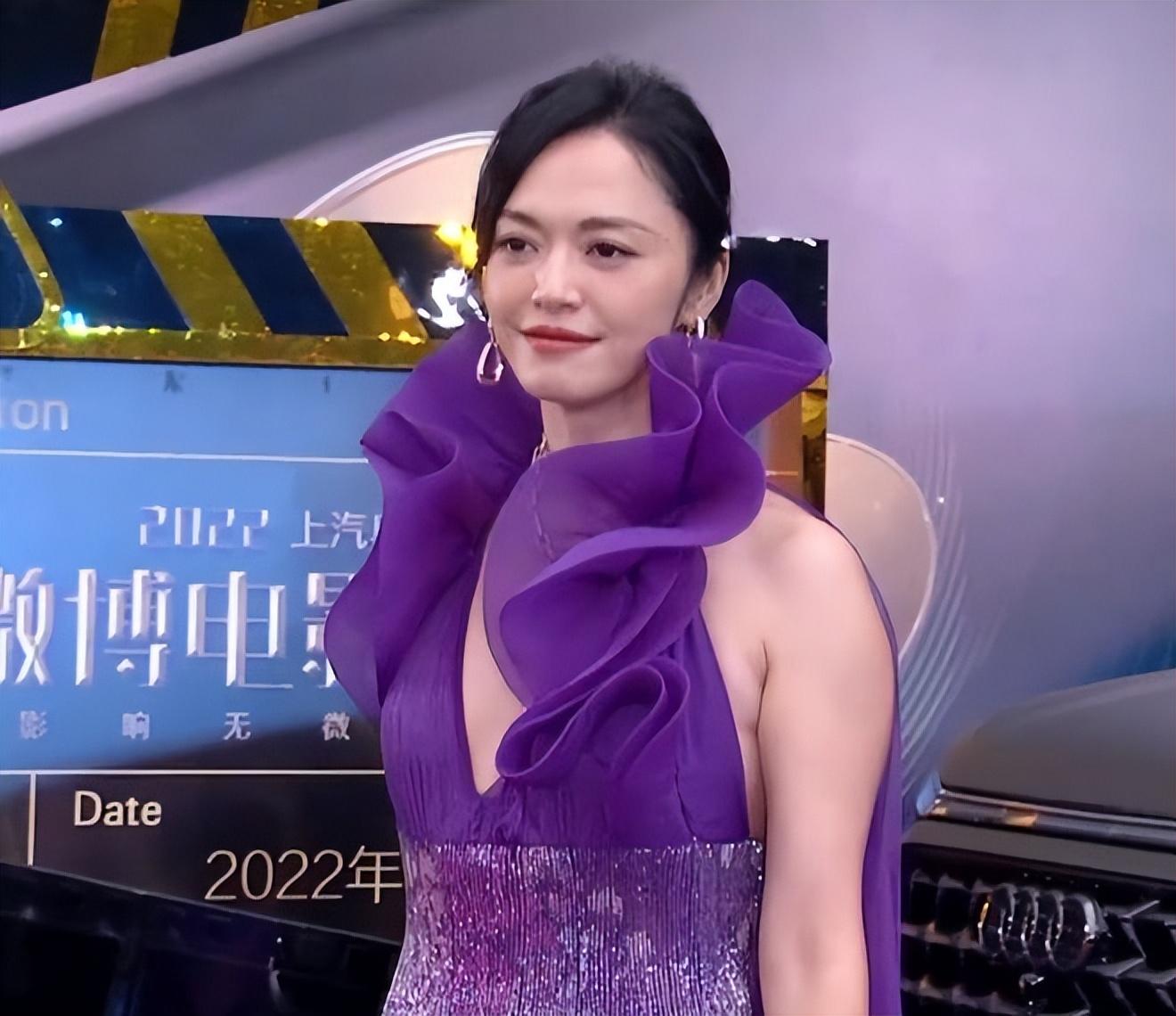 电影之夜红毯生图:刘亦菲高定裙发福,李冰冰状态佳,王一博帅气休闲区蓝鸢梦想 - Www.slyday.coM 电影之夜红毯生图:刘亦菲高定裙发福,李冰冰状态佳,王一博帅气休闲区蓝鸢梦想 - Www.slyday.coM