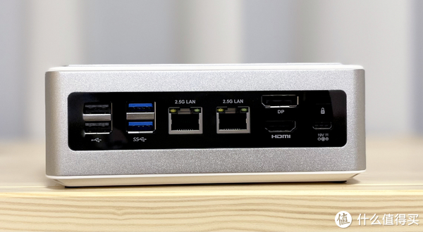 4K显示器的好搭档，迷你办公机的新选择，实测MINISFORUM TH50准系统长时间运行不发烫不发热！休闲区蓝鸢梦想 - Www.slyday.coM
