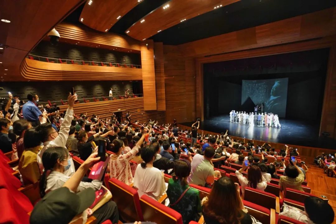 一座剧院与一个城市正在同步迈向无可估量的未来