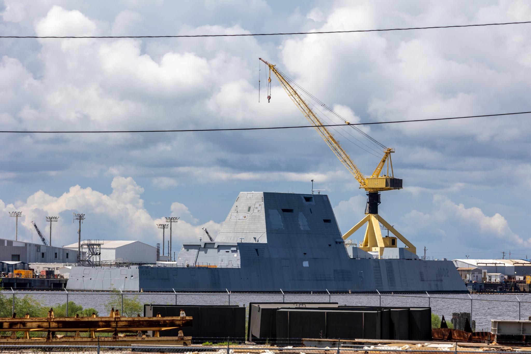 美“朱姆沃爾特”級驅逐艦計劃明年改裝高超導彈