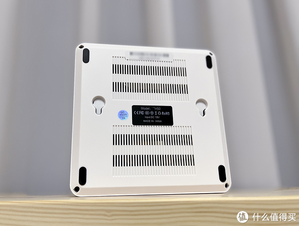 4K显示器的好搭档，迷你办公机的新选择，实测MINISFORUM TH50准系统长时间运行不发烫不发热！休闲区蓝鸢梦想 - Www.slyday.coM