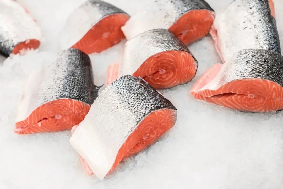 一口生腌，能吃到几条寄生虫休闲区蓝鸢梦想 - Www.slyday.coM