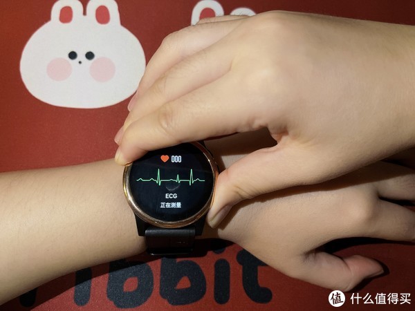 男人不能对自己太抠了，都应该为自己买一块高档次的智能手表！休闲区蓝鸢梦想 - Www.slyday.coM