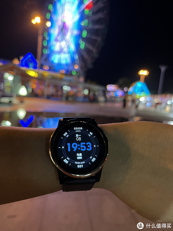 男人不能对自己太抠了，都应该为自己买一块高档次的智能手表！休闲区蓝鸢梦想 - Www.slyday.coM