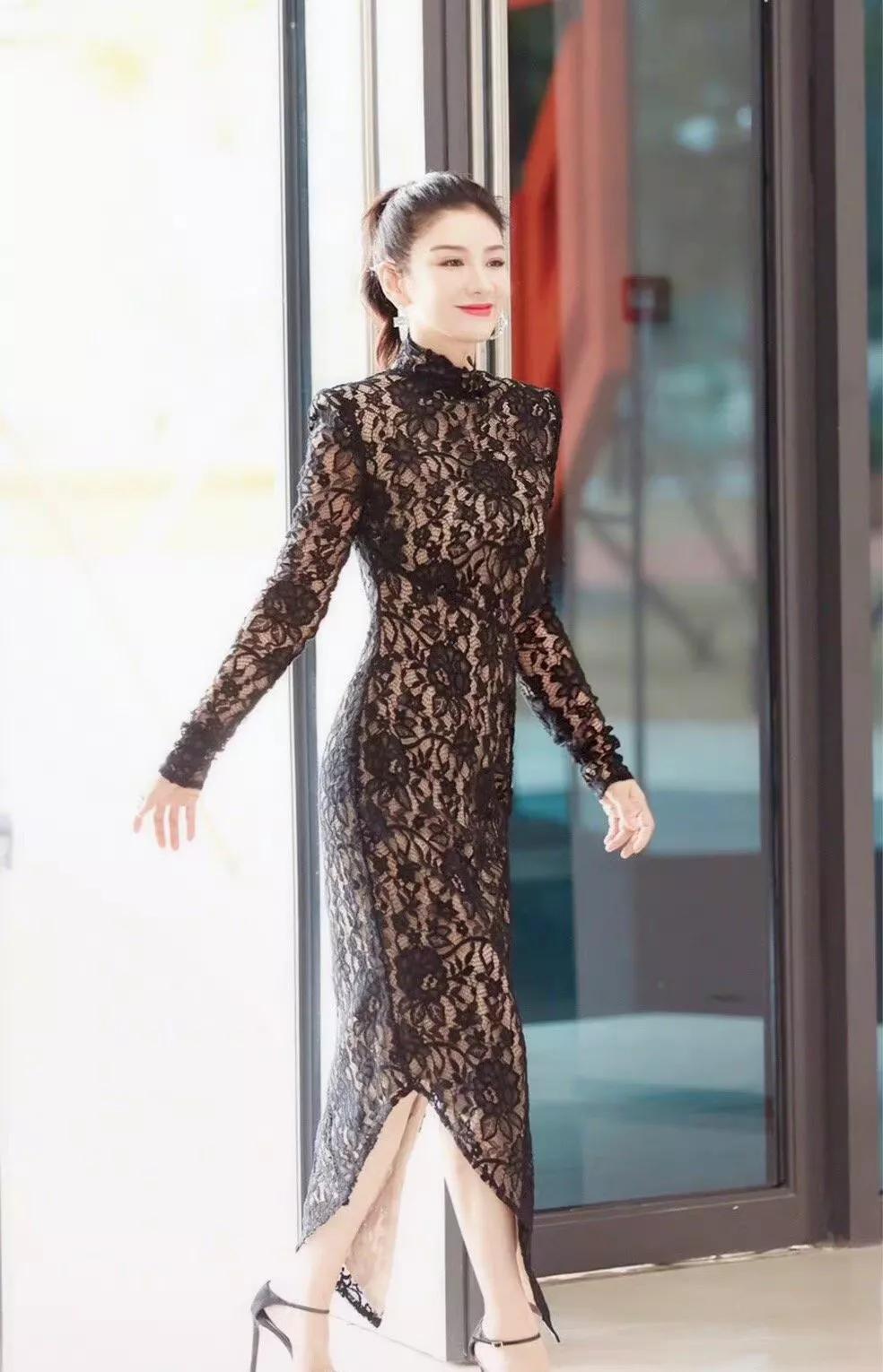 明星俏佳人:性感少妇黄奕,离开黄毅清活出自我|俏佳人|黄毅清|黄奕