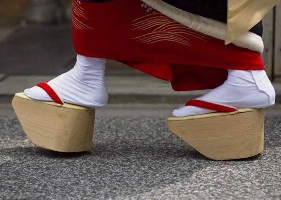 日本人为什么要穿木屐?__财经头条