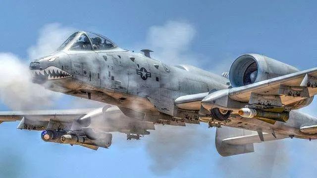 谁才是歼20的最佳“搭档”？休闲区蓝鸢梦想 - Www.slyday.coM