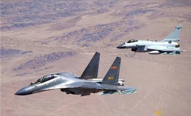 谁才是歼20的最佳“搭档”？休闲区蓝鸢梦想 - Www.slyday.coM