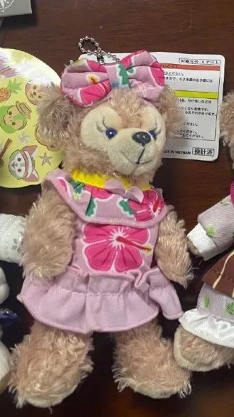 玲娜贝儿打2折？ 只要42元？上海民警冲入直播间抓走霸榜带货大V！休闲区蓝鸢梦想 - Www.slyday.coM