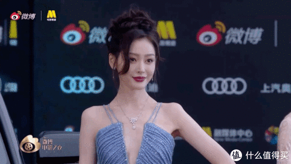 她才是真正的 顶级名媛 ！红毯生图艳压所有女明星休闲区蓝鸢梦想 - Www.slyday.coM